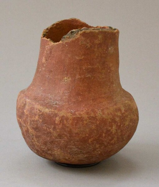 Clay vessel