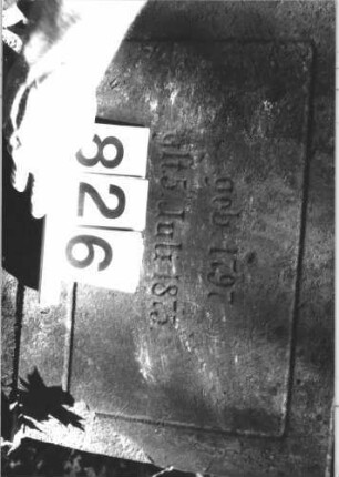 Grabstein 826 (Detailaufnahme)