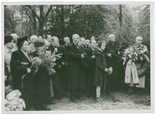 Elsa Reger, Beisetzungsfeier auf dem Alten Friedhof in Bonn