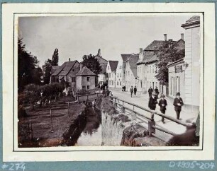 Die Wassergasse (ab 1904 Hofmühlenstraße) in Plauen bei Dresden