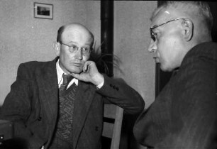 Nierswalde: Herr mit Prof. Künzig