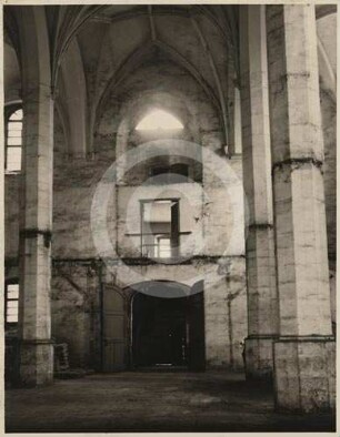 Langhaus der ehemaligen Franziskanerkirche Jauer nach W