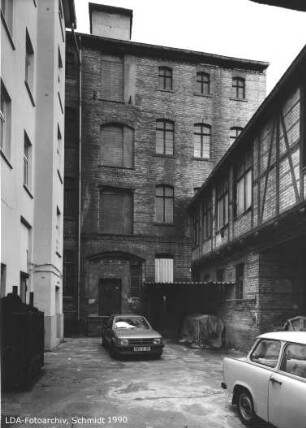 Mietshaus & Fabrik; Berlin, Mitte