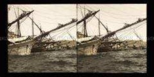 Schiffe im Hafen von Catania
