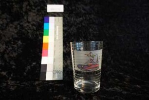 Wasserglas bedruckt mit Logo "gemeinsam fit für Stormarn" (Schwan in Sportschuh)