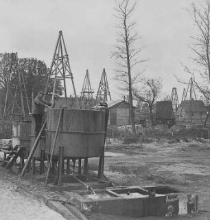 Sammelbassin : Technikgeschichte | Technologie | Erdölindustrie | Bohrfelder in Wietze | Deutsche Erdöl AG