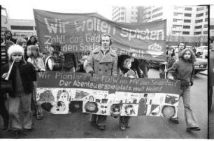 Kleinbildnegativ: Märkisches Viertel, 1974