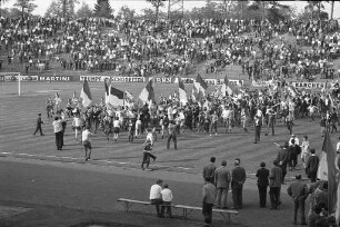 Fußballspiel KSC : Waldhof Mannheim im Wildparkstadion mit Erlangung der süddeutschen Meisterschaft für den KSC.