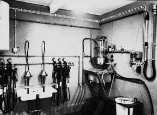 Fotografie: Hoftechnik, Melken, Milchkammer