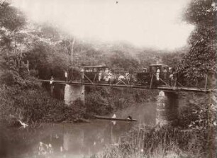 Brücke der Guayaquil-Quito-Eisenbahn im Tiefland