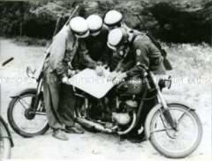 Motorradfahrer der GST unterwegs