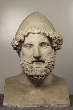 Hephaistos mit Pilos