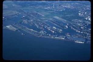 Hafen Bremerhaven/Weser, Columbus Kaje