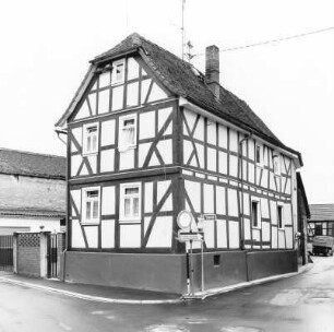 Fachwerkwohnhaus; Nidda, Friedenstraße 9