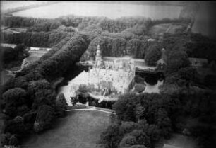 Hage-Lütetsburg, Schloss