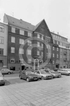 Mietshaus Rūpniecības iela 5 in Riga