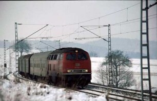 Eutingen Lok 215 081 Einfahrt E3672 HOR-PF Bnb-Wagen B4yg-Wagen
