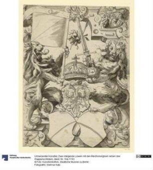 Zwei steigende Löwen mit den Reichsinsignien neben drei Wappenschildern