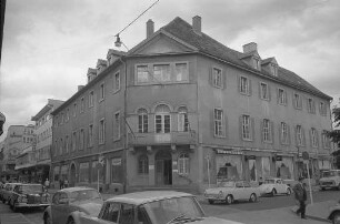 Diskussion um die Zukunft des einsturzgefährdeten Hauses Herrenstraße 23.