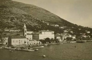 Gravosa (jetzt Dubrovnik-Gruz / Kroatien). Stadtteilansicht über die Adria