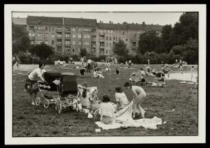 Falkplatz, Ecke Schönhauser Allee, Berlin