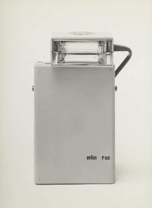 Braun Blitzgerät "hobby F 65" von Dieter Rams