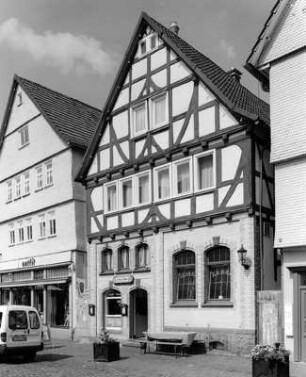 Wohnhaus; Lauterbach, Obergasse 3