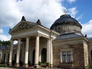Dresden: Trauerhalle Johannisfriedhof Tolkewitz
