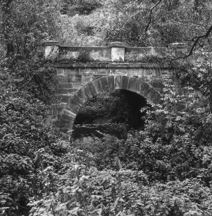 Steinbrücke; Sontra, Am Eckeberge