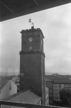 Öffnung des Rathausturms zum "Tag der offenen Tür" im Karlsruher Rathaus