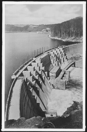 Kriebstein. Talsperre - Staumauer
