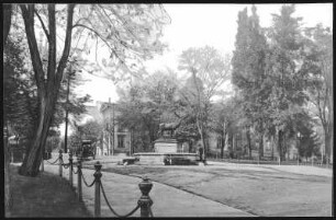 Portland, Oregon. Thompson Fountain and County Court house