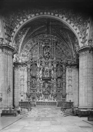 Catedral Santa María de Burgos — Capilla de Santa Tecla y Santiago