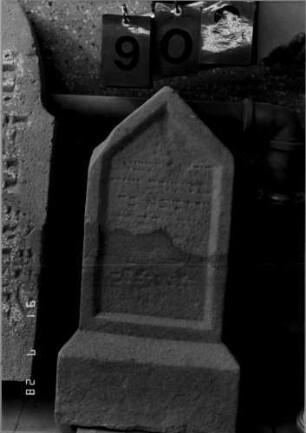 Grabstein 909 (Nachholaufnahme)