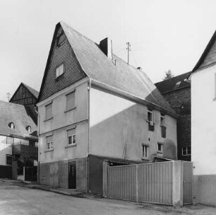 Brechen, Rathausstraße 19
