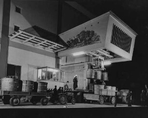 Archivfotografie "arbeit_wein_lese_240"