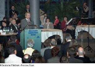 Ingolf Roßberg, Oberbürgermeister der Stadt Dresden, bei der Eröffnung "Get together"