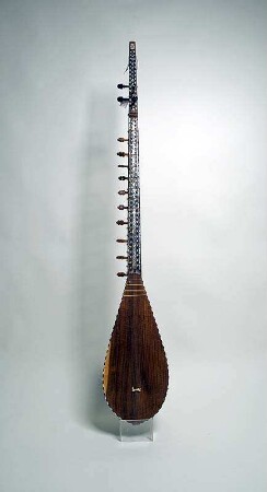 tanbur