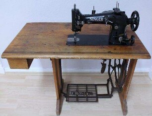 Singer 207D2