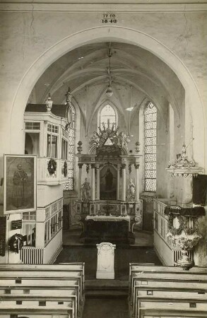 Altenberg-Bärenstein. Stadtkirche Bärenstein (Kern 1495, 1738/1740 Erneuerung nach Brand). Kircheninneres. Blick zum Altar