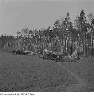 Zerstörer und Jagdbomber Messerschmitt Me 410 "Hornisse"