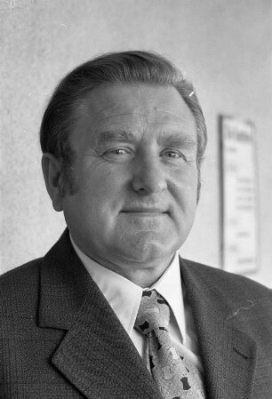 BNN-Interview mit Geschäftsführer Hans Schmitz zur Errichtung eines neuen Altenpflegeheims in der Günther-Klotz-Anlage