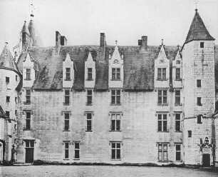 Chateau du Plessis-Bourre‚ (Maine-et-Loire)