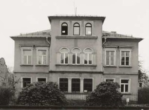 Radeberg, Villa : Radeberg. Villa. Badstraße 1. Um 1870. Straßenfront
