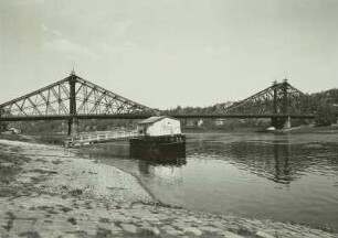 Loschwitzer Elbbrücke : Dresden, Loschwitzer Elbbrücke (Blaues Wunder) vom linken Elbufer aus elbabwärts