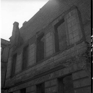 Negativ: Ruine, Potsdamer Straße 154, 1954