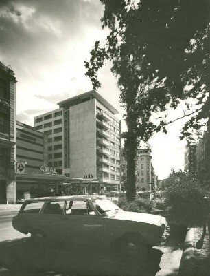 Geschäftshaus Jallonk & Scholes, 1966