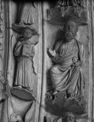 Propheten und Engel (1. und 2. Archivolte rechts)