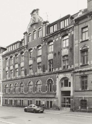 Ehem. Fabrikgebäude
