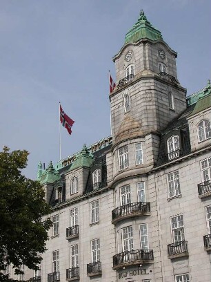 Oslo - Grand Hotel : Grand Hotel. Aufgenommen in Oslo im September 2004